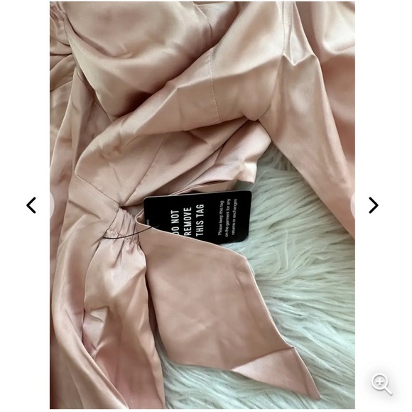 NWT EXPRESS Satin Twist Front Puff Sleeve Mini Dress - Picture 9 of 12